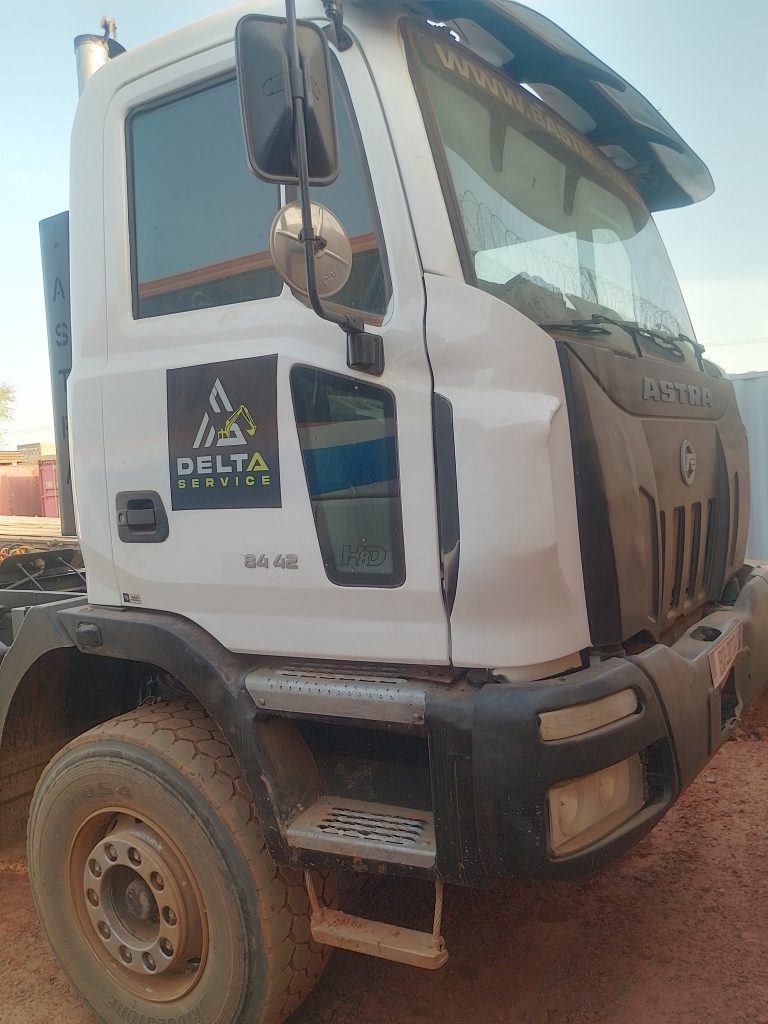 {"capture Mode":"automodule","faces":[]}